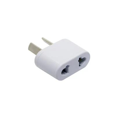 ADAPTADOR DE CORRIENTE PATA PLANA a 2 ESPIGAS