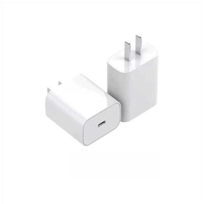 CARGADOR  APPLE 20W USB-C POWER ADAPTER 220V